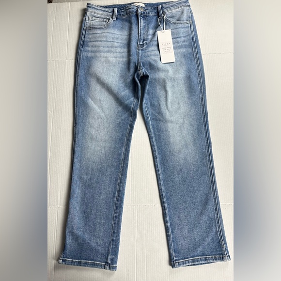 RISEN High Rise Straight cropped Leg Step Hem Jeans stretch light wash 15/32 NWT - Picture 3 of 11